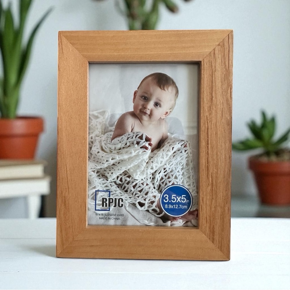Brown Wooden Picture Frame 3.5x5”